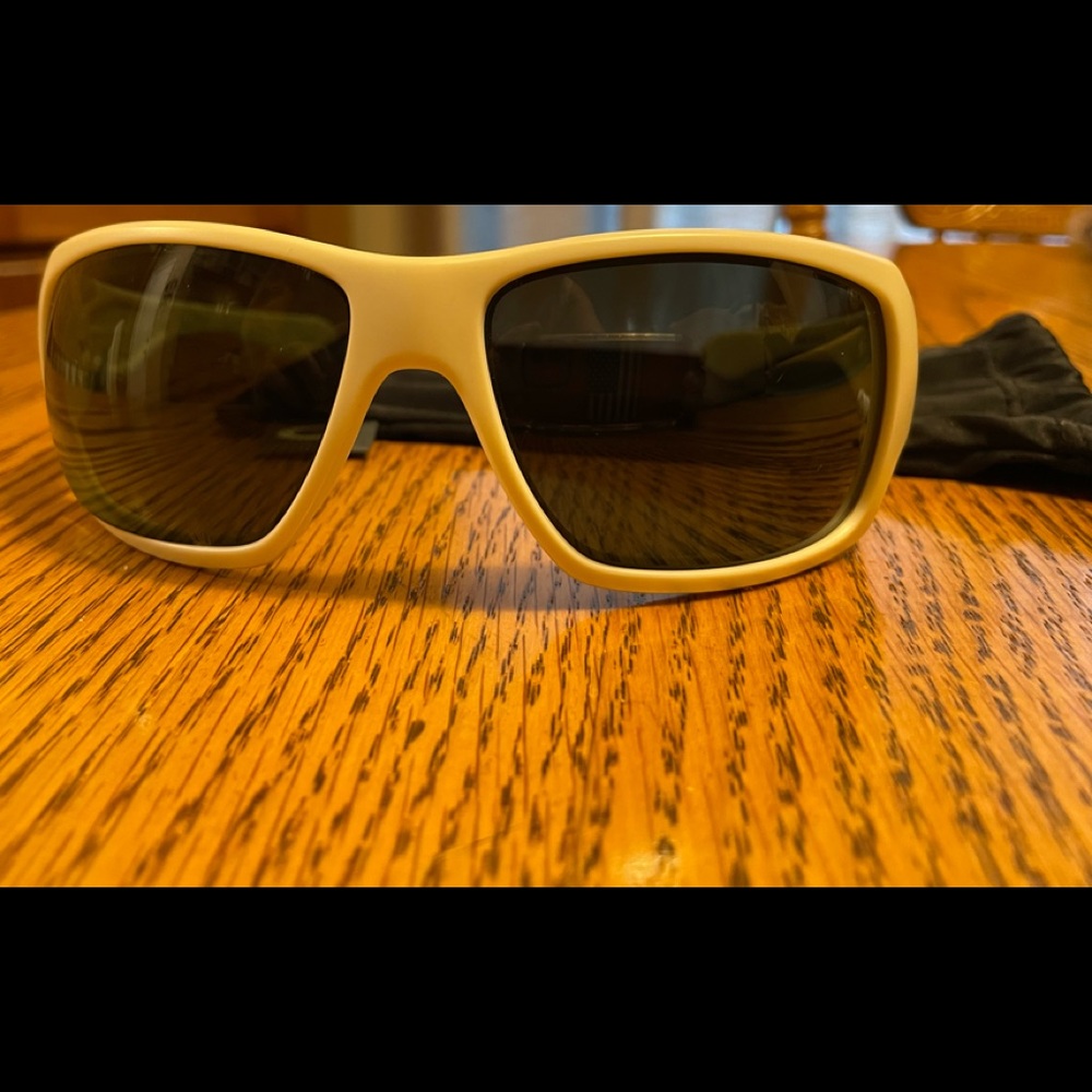 Oakley Big Taco sunglasses